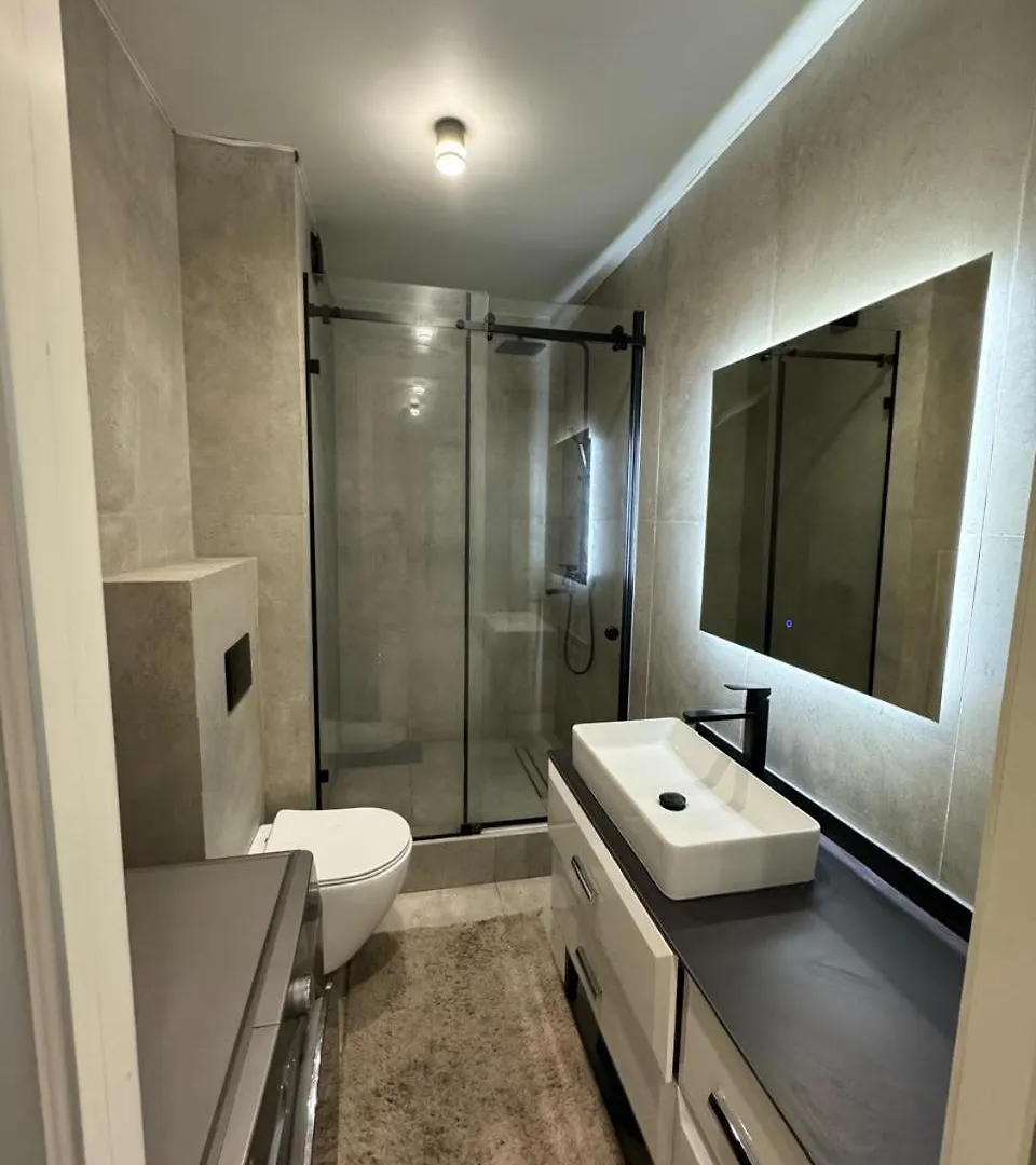 Apartment 2-Х Комнатная Квартира С Удобным Расположением В Алматы Kazakhstan